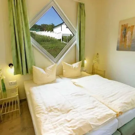 Villa Amalia, Ferienwohnung Dg 3 塞巴特黑灵斯多夫